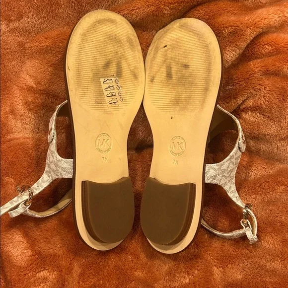 Michael Kors Women's White Logo Thong Sandals - Picture 6 of 7